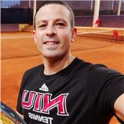 Clases de tenis con jugador y entrenador en EEUU